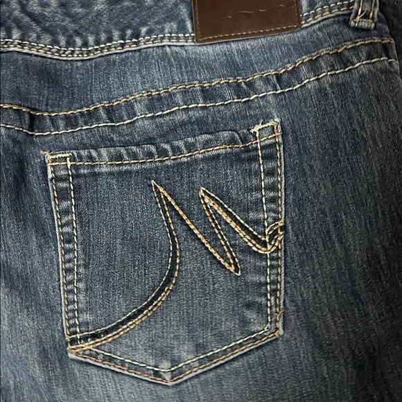 Maurices Women's Denim Boot Cut Jeans - Picture 6 of 9